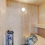 5 Star In * Ålbæk