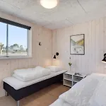 5 Star In Ålbæk